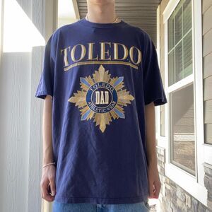 Unbranded Men's Navy and Blue T-shirt